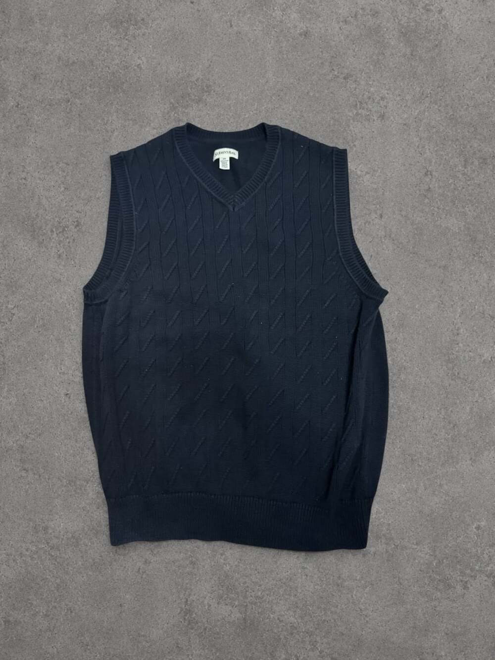 St. John's Bay Men's Black Cable Knit V-Neck Sweater Vest